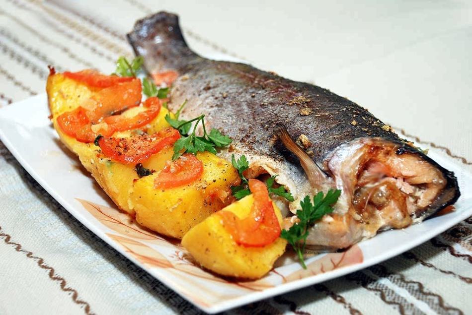 Вкусная рыбка в духовке рецепт с фото