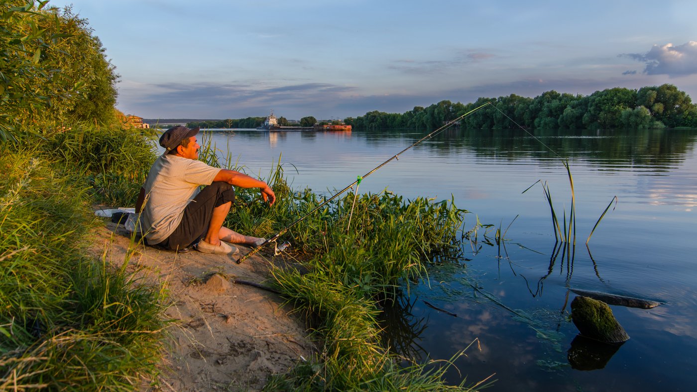 Рыбалка в псковской области: особенности ловли на озере жижицкое, але, в реке великая