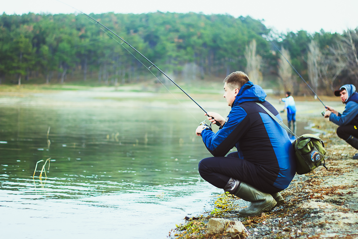 Как выбрать спиннинг начинающему рыболову