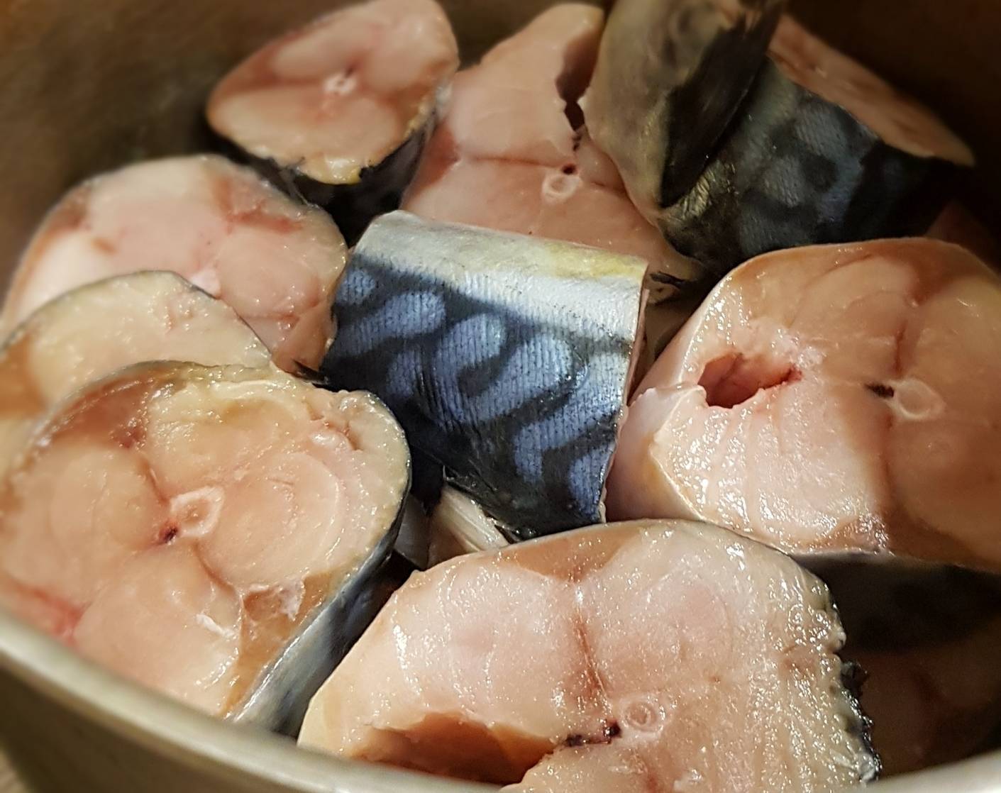 Как засолить красную рыбу в домашних условиях — рецепт с фото