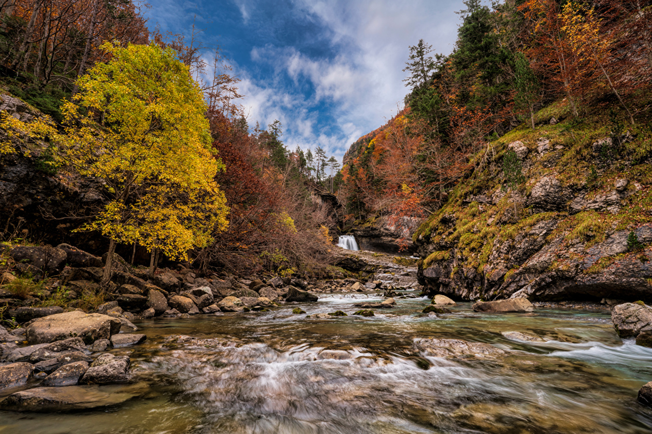 Вылазка глубокой осенью на горную речку