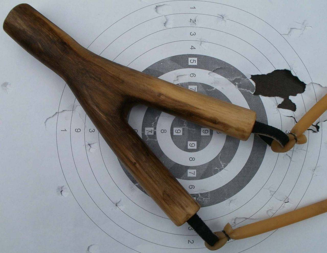 Чертежи профессиональной самодельной рогатки из дерева – как сделать мощное оружие для охоты в домашних условиях